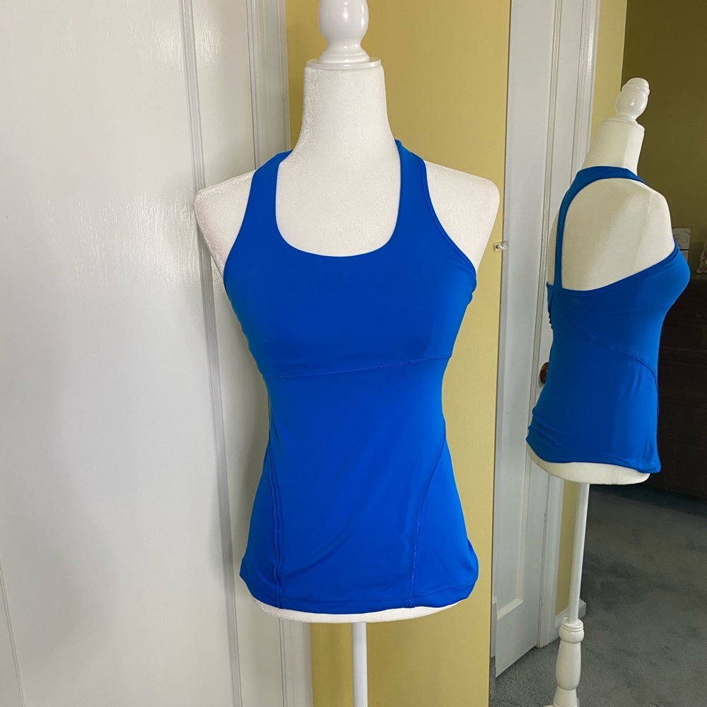 LULULEMON workout top